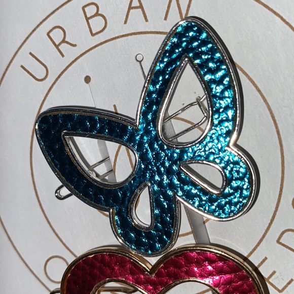 NEW UO hair clip set - Picture 6 of 8